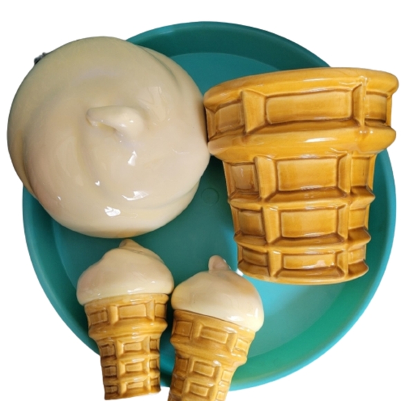 β’πππΎππβ’πππππΌππβ’ - Picture 4 of 11